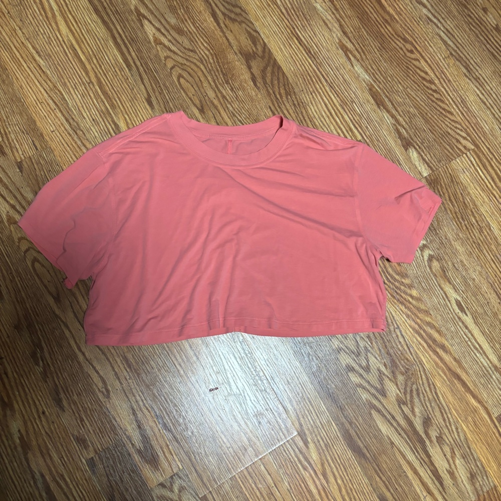All your boyfriend tee cropped